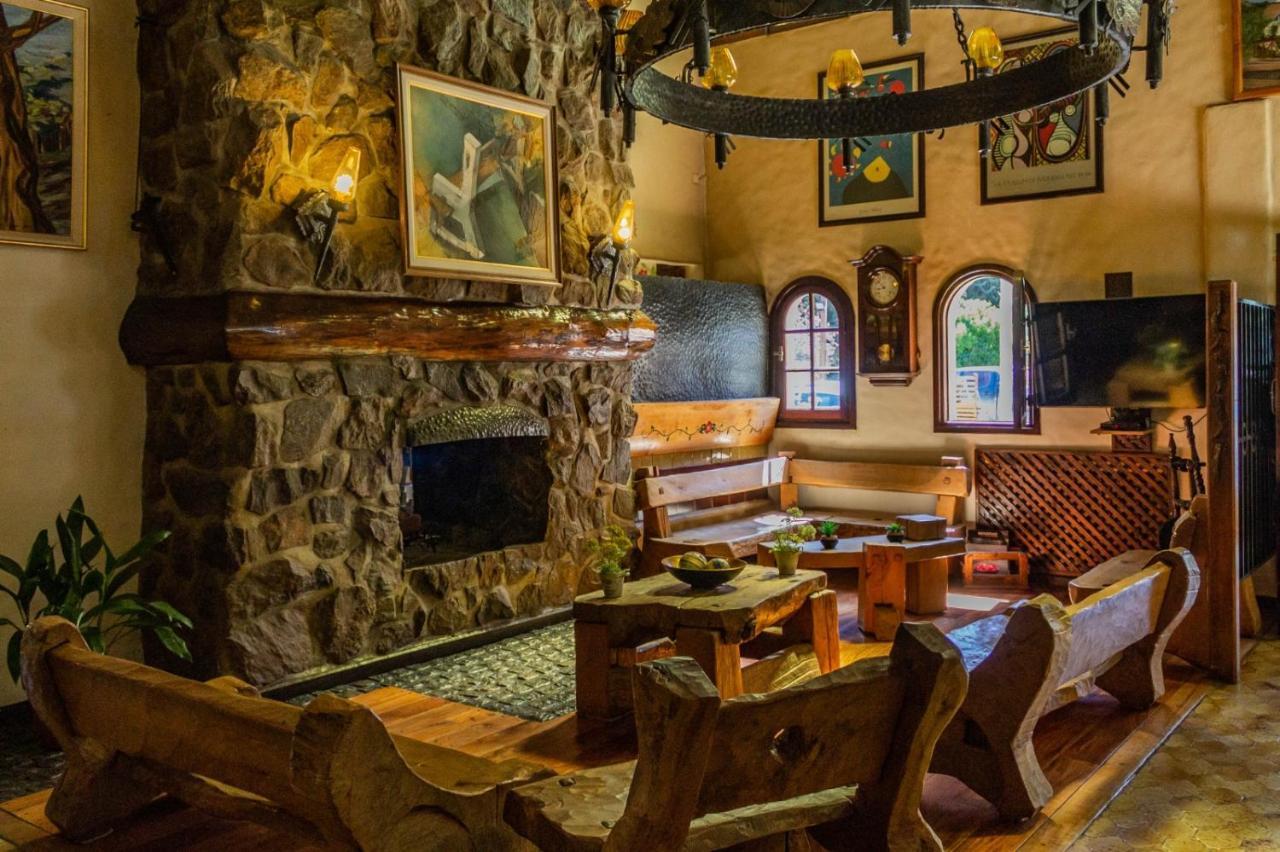 Hosteria La Posta Del Cazador San Martín de los Andes Zewnętrze zdjęcie