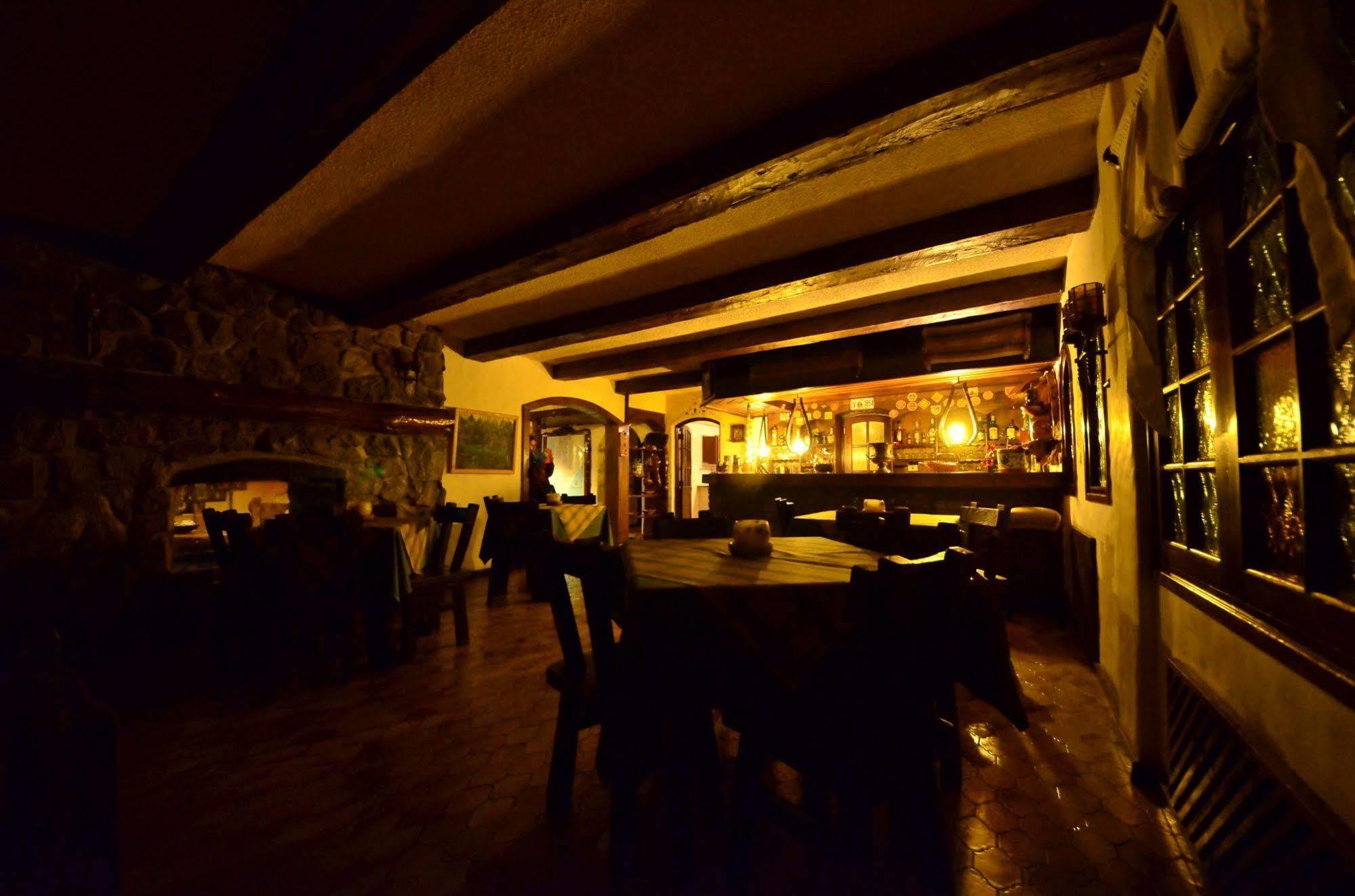 Hosteria La Posta Del Cazador San Martín de los Andes Zewnętrze zdjęcie